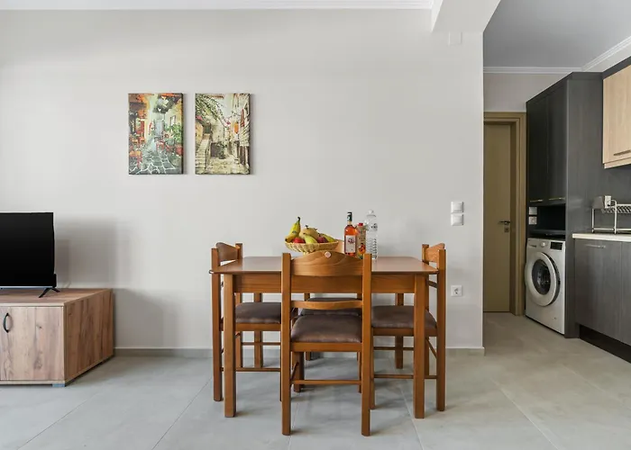 Avanto Lefkas Awaits