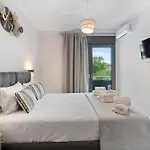 Avanto Lefkas Awaits Apartman